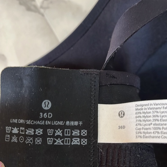 Lululemon Air Support sports bra 36D - Picture 4 of 5